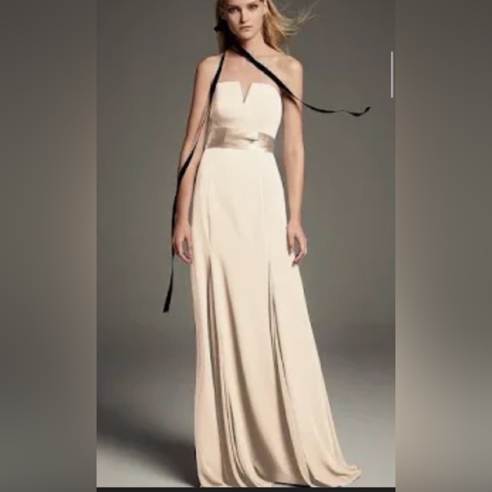 Vera Wang Strapless Pink Gown